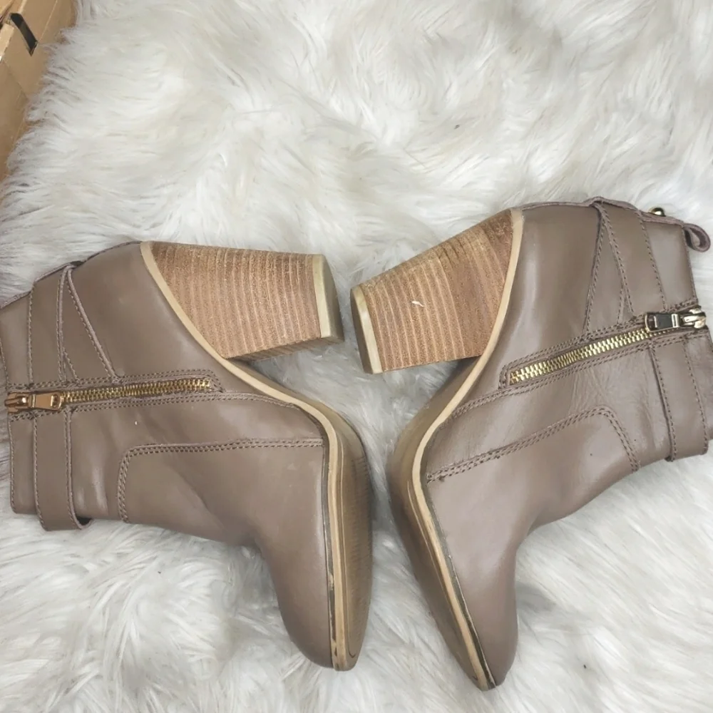 Report Osprey Taupe Belted High Heel Ankle Boots 9